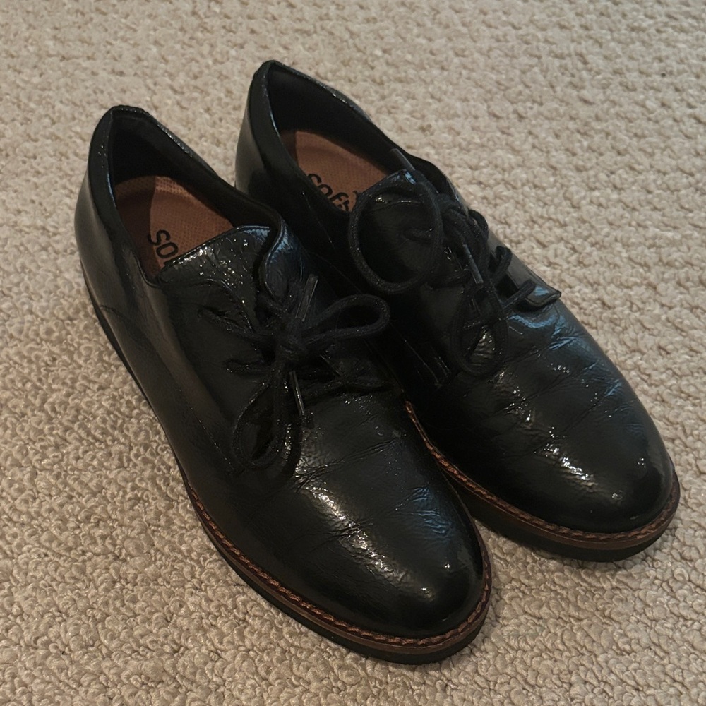 Softwalk Black Oxford Loafers
